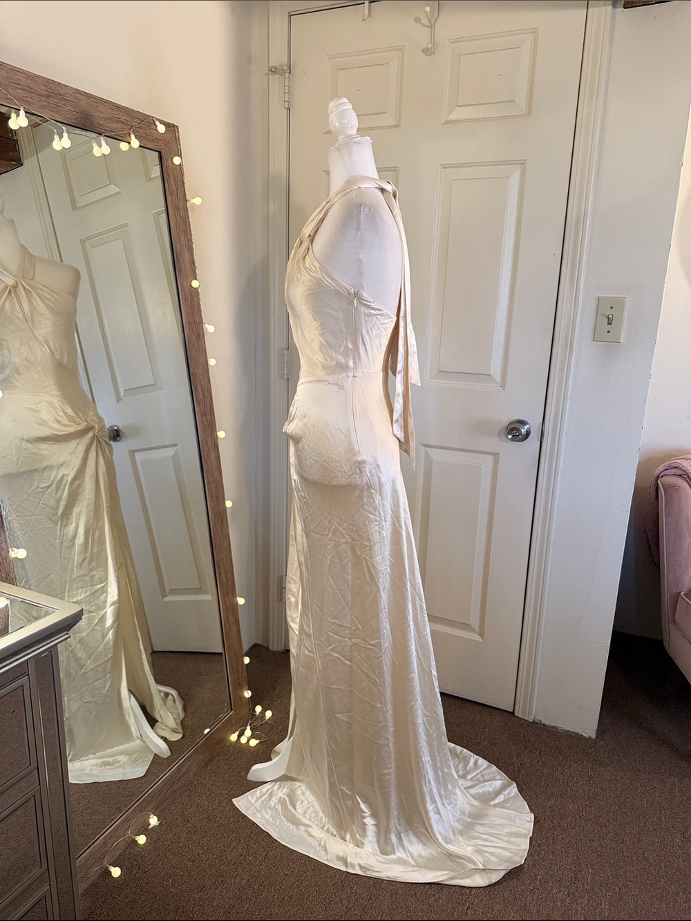 Ronny Kobo Samra Satin Twist-Halter Column Gown - Picture 11 of 15